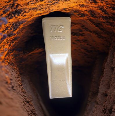 Зуб зубов 1U3352 ведра кота 320 зубов TIG Brandcasting и зуб 1U3352RC для семьи 320 J350 со сталью углерода